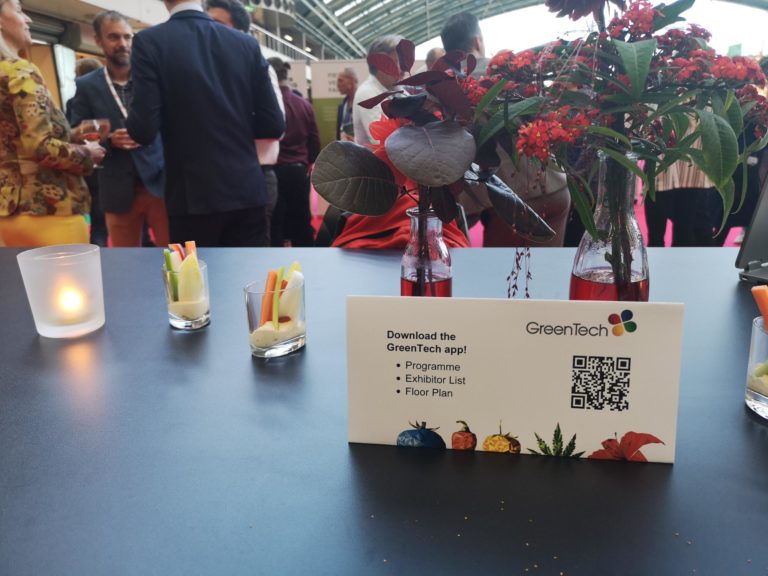 signal-2021-09-28-230028